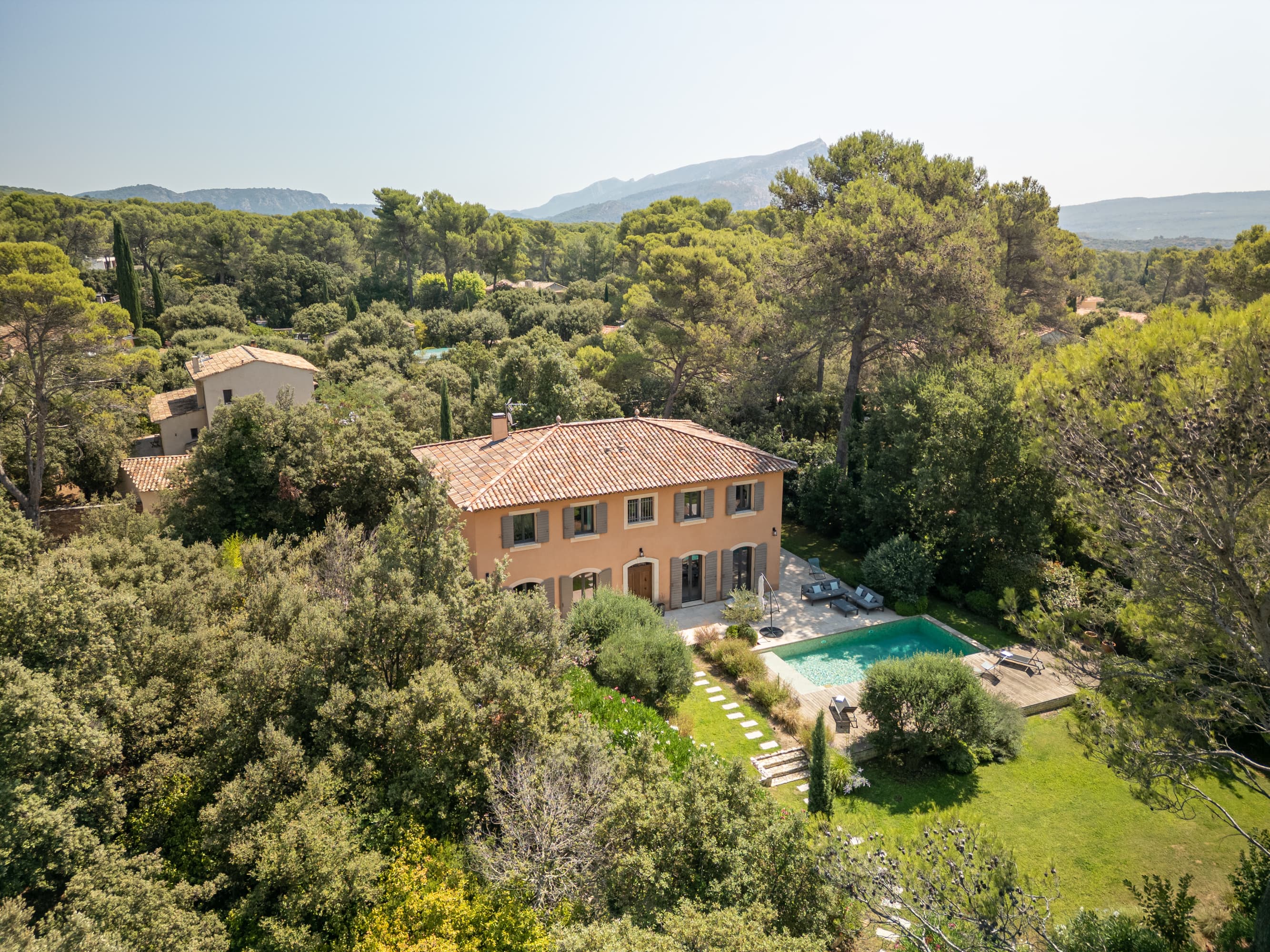 La Bastide Provençale — photo 1