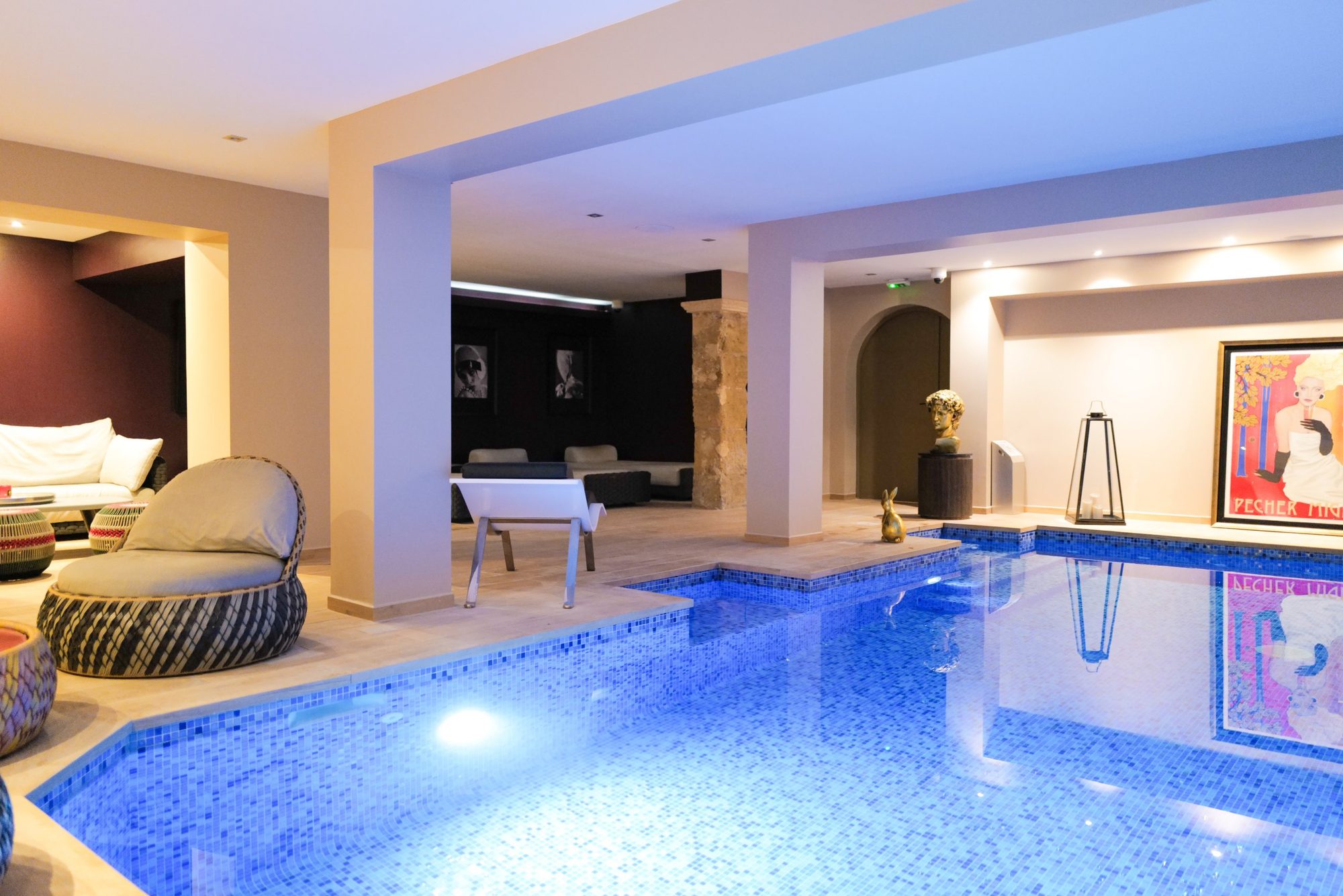 La piscine du spa SR Mazarine