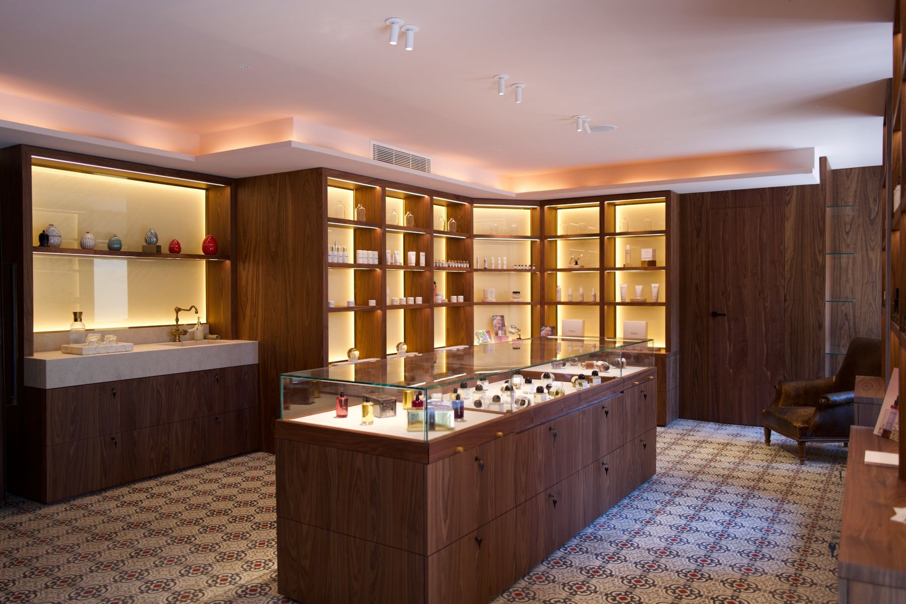 La boutique du spa et ses soins Biologique Recherche