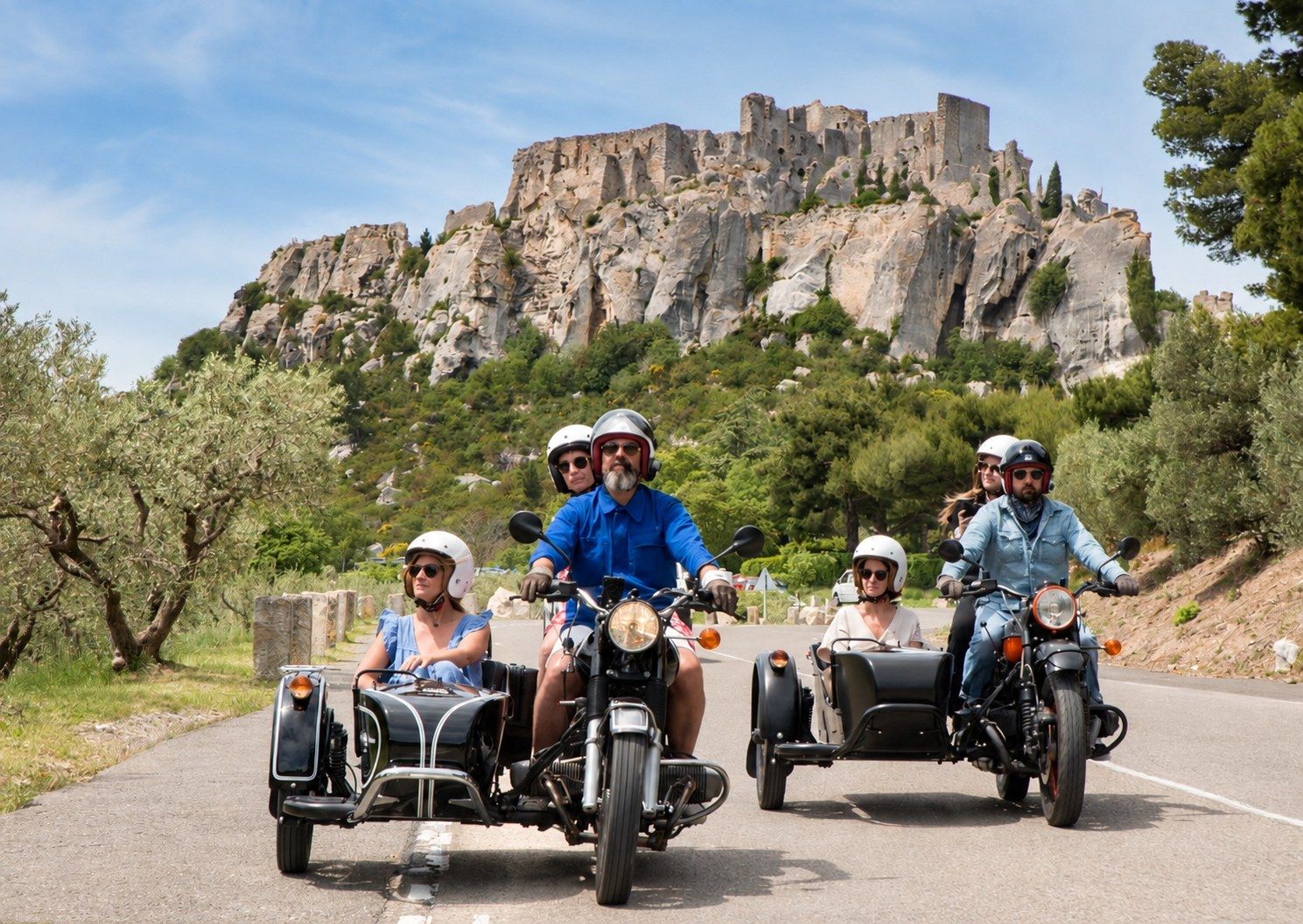 Balade en side‑car au pied des Baux‑de‑Provence