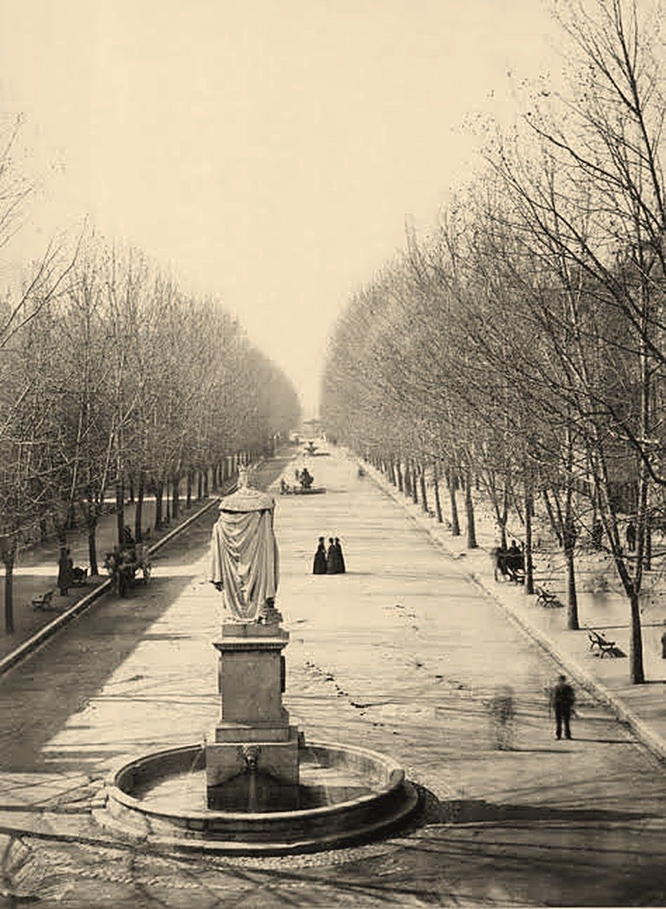 Le cours Mirabeau vu depuis la fontaine du Roi René au XIXe siècle