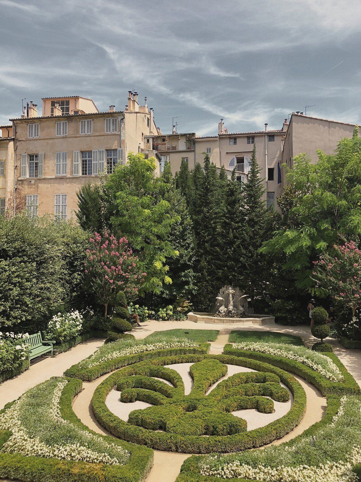 Le jardin à la française de l'hôtel de Caumont